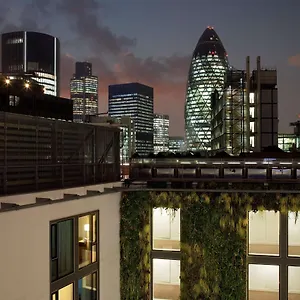 4* Hotel Doubletree By Hilton - Tower Of