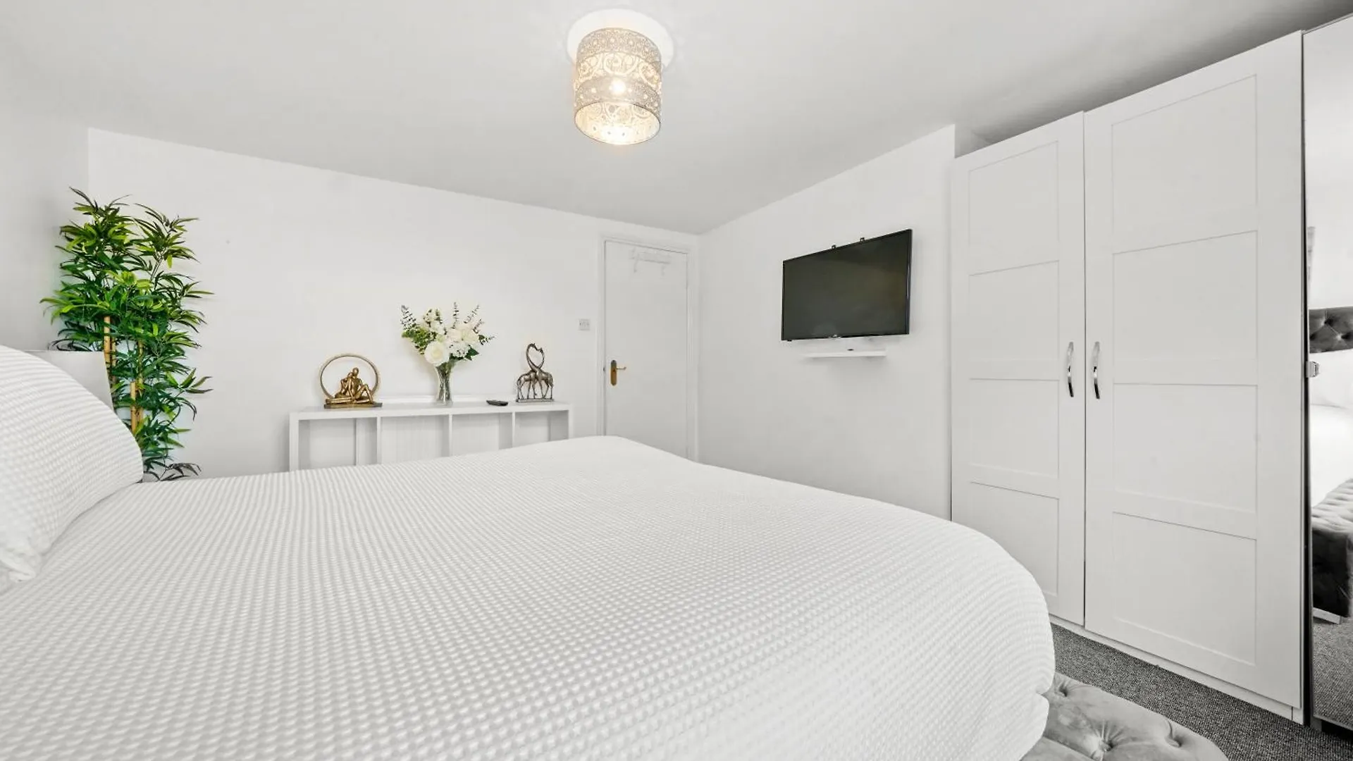 Cosy 2 Bedroom Flat In Canning Town London Excel With Free Parking 0*,  Birleşik Krallık
